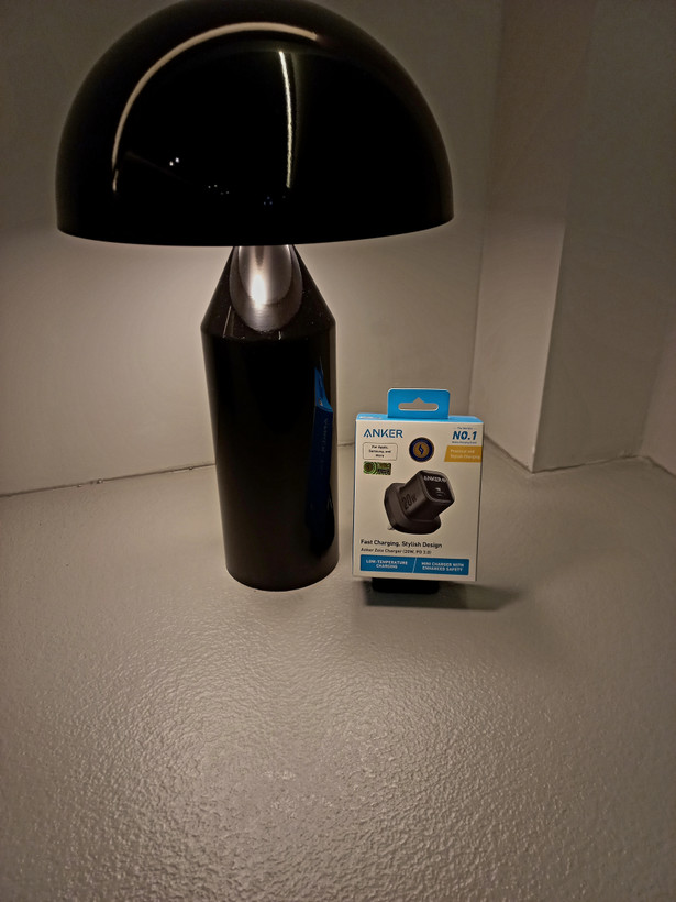 شارژر دیواری 20 وات انکر مدل A2699